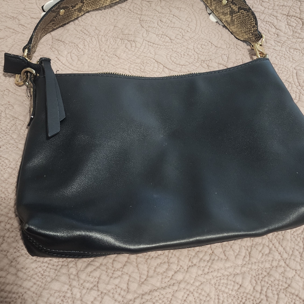 Gianni Bini Elegant Black Mini Bag with White Trim - Picture 4 of 5